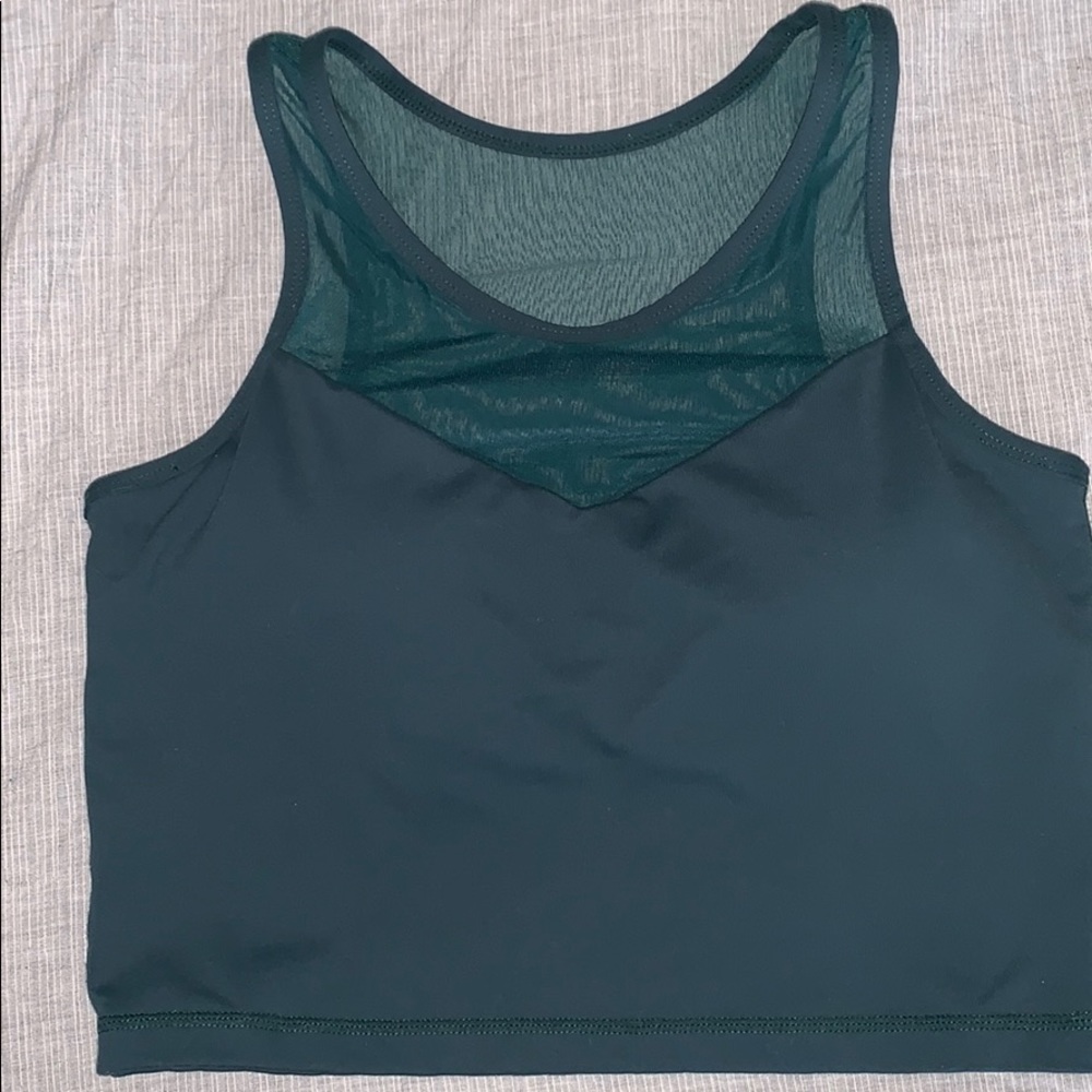 Sports bra/ crop top